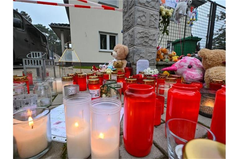 Die Polizei hat im Fall der toten Familie die Ermittlungen abgeschlossen. Foto: Patrick Pleul/dpa-Zentralbild/dpa/Archiv