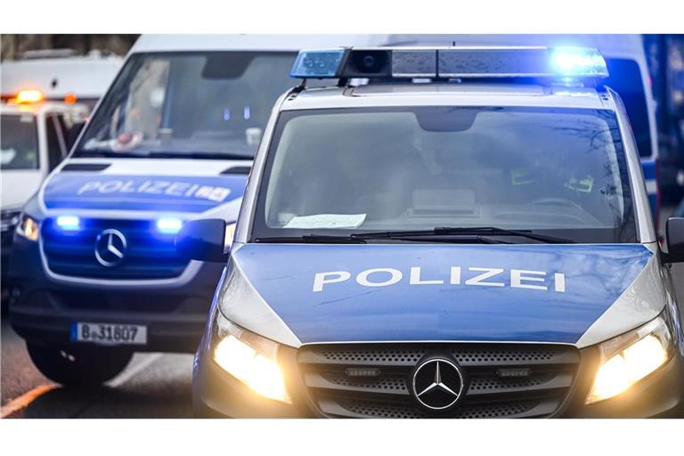 Die Polizei hatte Hinweise aus der Bevölkerung zur Identität des Mannes erhalten. (Symbolbild)