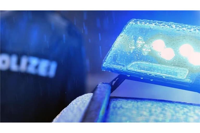 Die Polizei ist in der Nacht zum Sonntag alarmiert worden, weil eine Geburtstagsparty in Balingen völlig aus dem Ruder lief. (Symbolfoto)