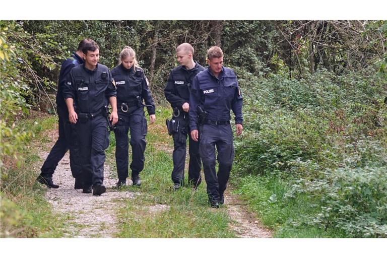 Die Polizei ist in der Nähe des Münchener Flughafens im Einsatz, nachdem ein mutmaßlicher Puma gesichtet worden ist.
