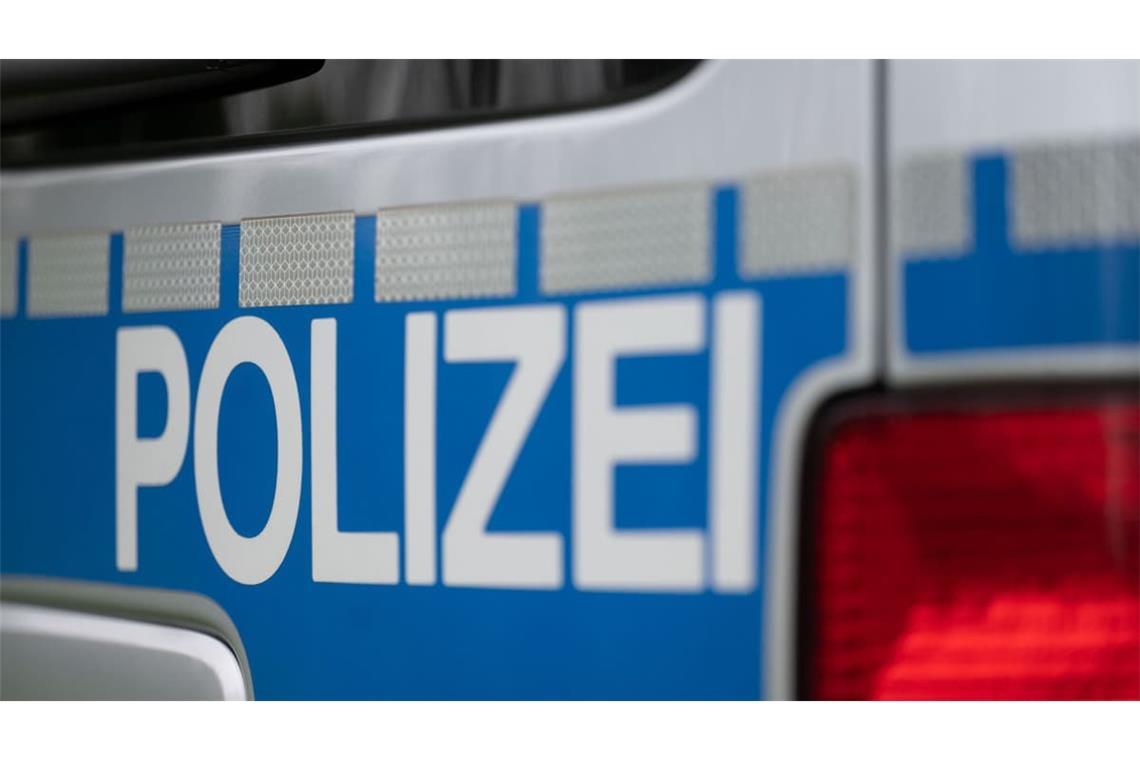 Die Polizei ist nach einem schweren Unfall auf der A7 im Landkreis Oberallgäu im Einsatz.