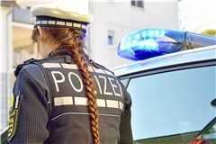 Die Polizei nimmt weiterhin Hinweise entgegen. Symbolfoto: Tobias Sellmaier