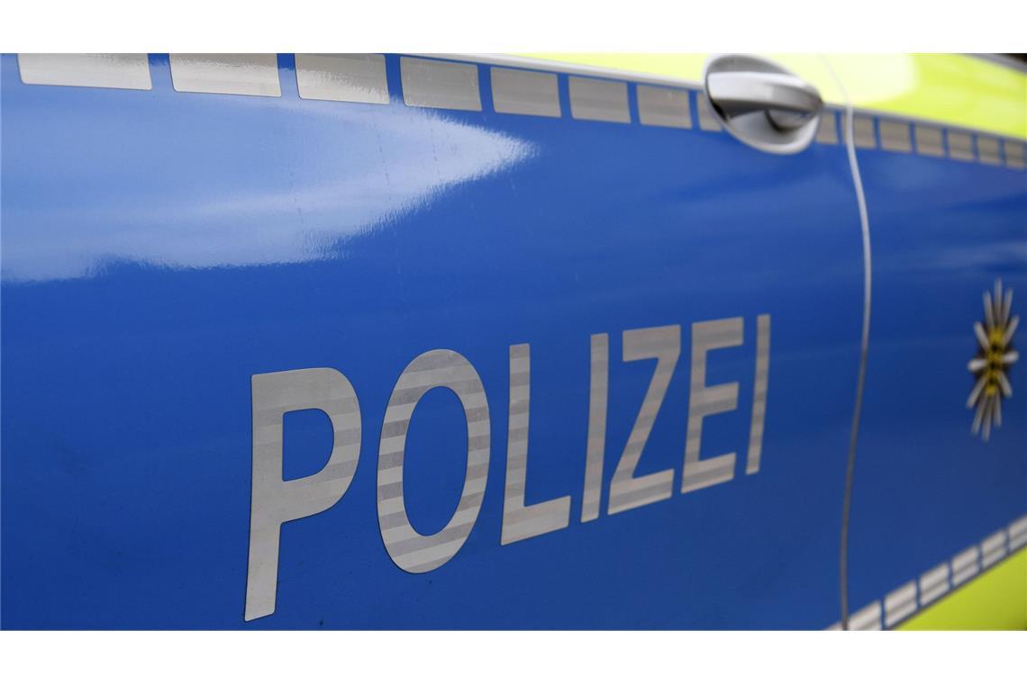 Die Polizei schätzt den Schaden auf rund 60.000 Euro und bittet um Hinweise. (Symbolbild)