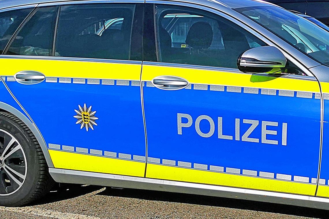 Radfahrer schlägt mehrmals zu Die Polizei sucht nach Zeugen zu dem Radfahrer. Symbolfoto: Tobias Sellmaier