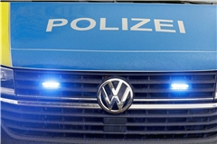 Die Polizei sucht Zeugen des EInbruchs. Symbolfoto: Jörg Fiedler