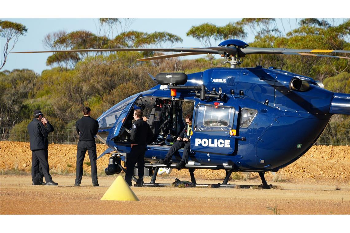 Vermisste Deutsche in Westaustralien lebend gefunden Die Polizei suchte unter anderem aus der Luft mit Hubschraubern nach der Deutschen.