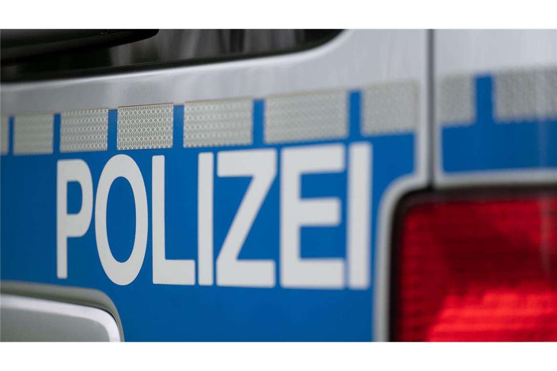 Die Polizei war zur Unfallaufnahme vor Ort (Symbolbild).