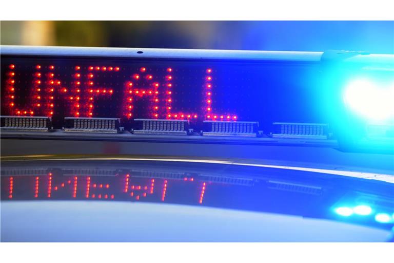 Die Polizei war zur Unfallaufnahme vor Ort (Symbolbild).