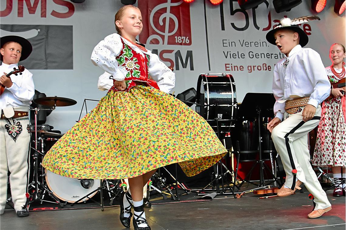 Die polnische Musikgruppe. Feier zu 60 Jahre Städtepartnerschaft Murrhardt und C...