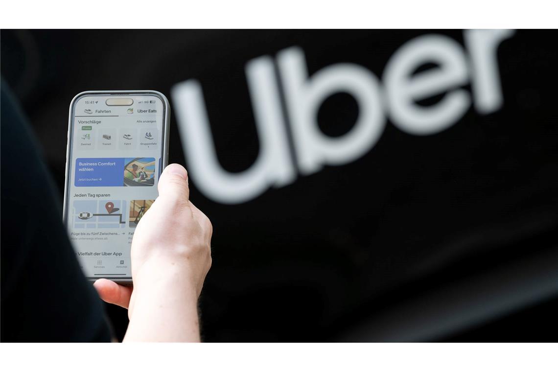 Heidelberg führt Mindesttarife für Uber und Co. ein Die Preise dürfen nur noch maximal 7,5 Prozent unter den Taxitarifen liegen. (Symbolbild)