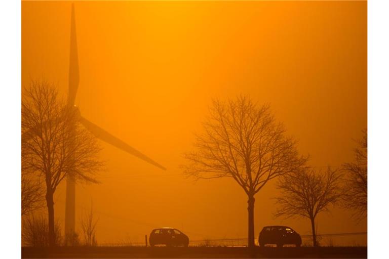 Die Preise für Strom und Gas sind zuletzt stark angestiegen. Ein Ende des Anstiegs ist Experten zufolge nicht in Sicht. Foto: Julian Stratenschulte/dpa