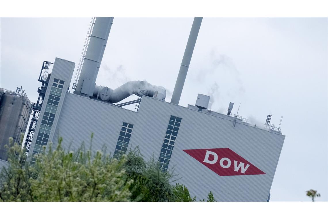 Dow schließt Chemieanlagen in Sachsen und Sachsen-Anhalt Die Produktionsstätte des US-amerikanischen Konzerns Dow in Schkopau in Sachsen-Anhalt schließt.