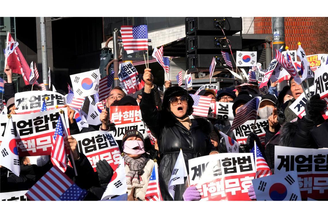 Südkorea: Anhänger Yoons wollen Festnahme verhindern Die Proteste stehen im Zusammenhang mit dem Amtsenthebungsverfahren gegen Yoon Suk Yeol.