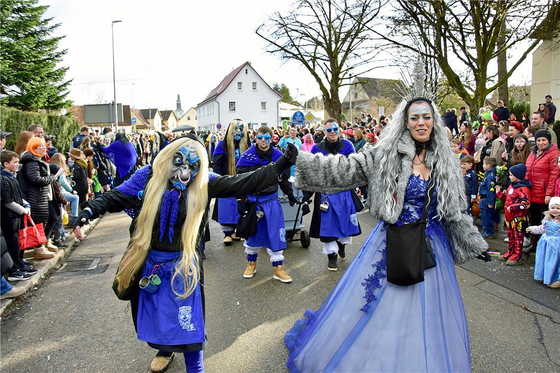 Die Quella-Hexa aus Rietenau. Faschingsumzug in Althütte. SK