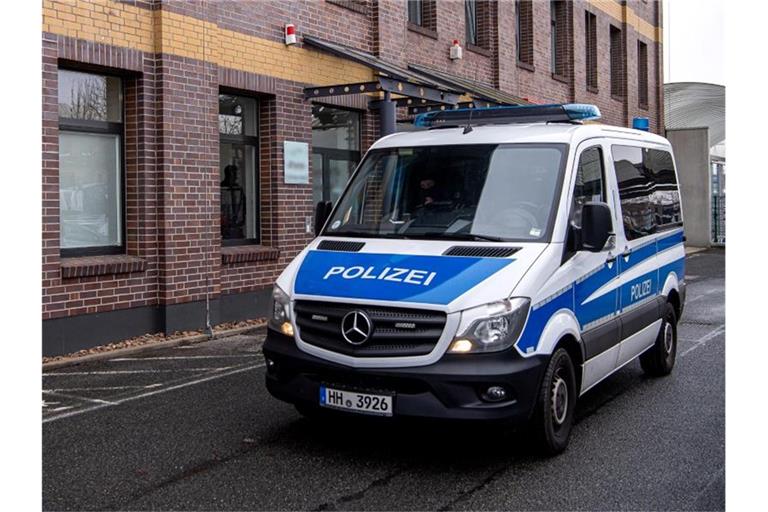 Die Razzia in Bremen geht den Ermittlern zufolge auf eine Ermittlungsgruppe zurück, die bereits Mitte 2019 eingerichtet worden war. Foto: Sina Schuldt/dpa