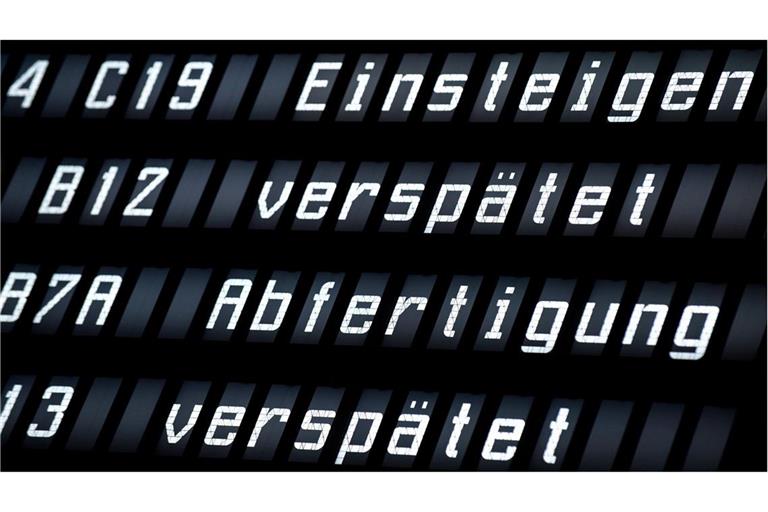 Die Rechte von Fluggästen könnten von Brüssel empfindlich eingeschränkt werden. Deswegen gibt es in der EU nun heftigen Streit.
