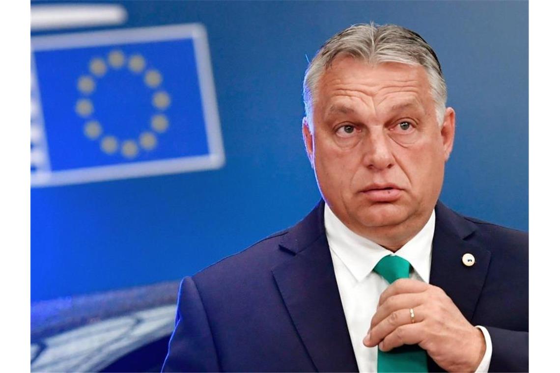 Die rechtsnationale Regierung von Ministerpräsident Viktor Orban pflegt immer wieder eine homophobe Rhetorik und schränkt die Rechte von LGTB-Menschen ein. Foto: John Thys/AFP Pool/AP/dpa