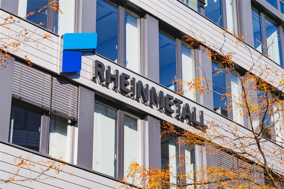 Die Rheinmetall-Aktie verliert trotz starker Auftragslage und positiver Analystenbewertungen an Wert. Was steckt dahinter?
