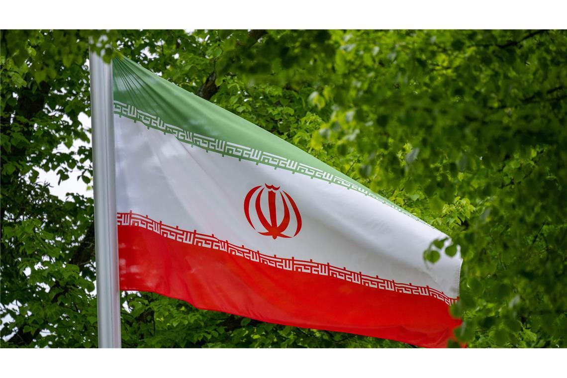 Unbekannter tötet zwei Revolutionsrichter im Iran