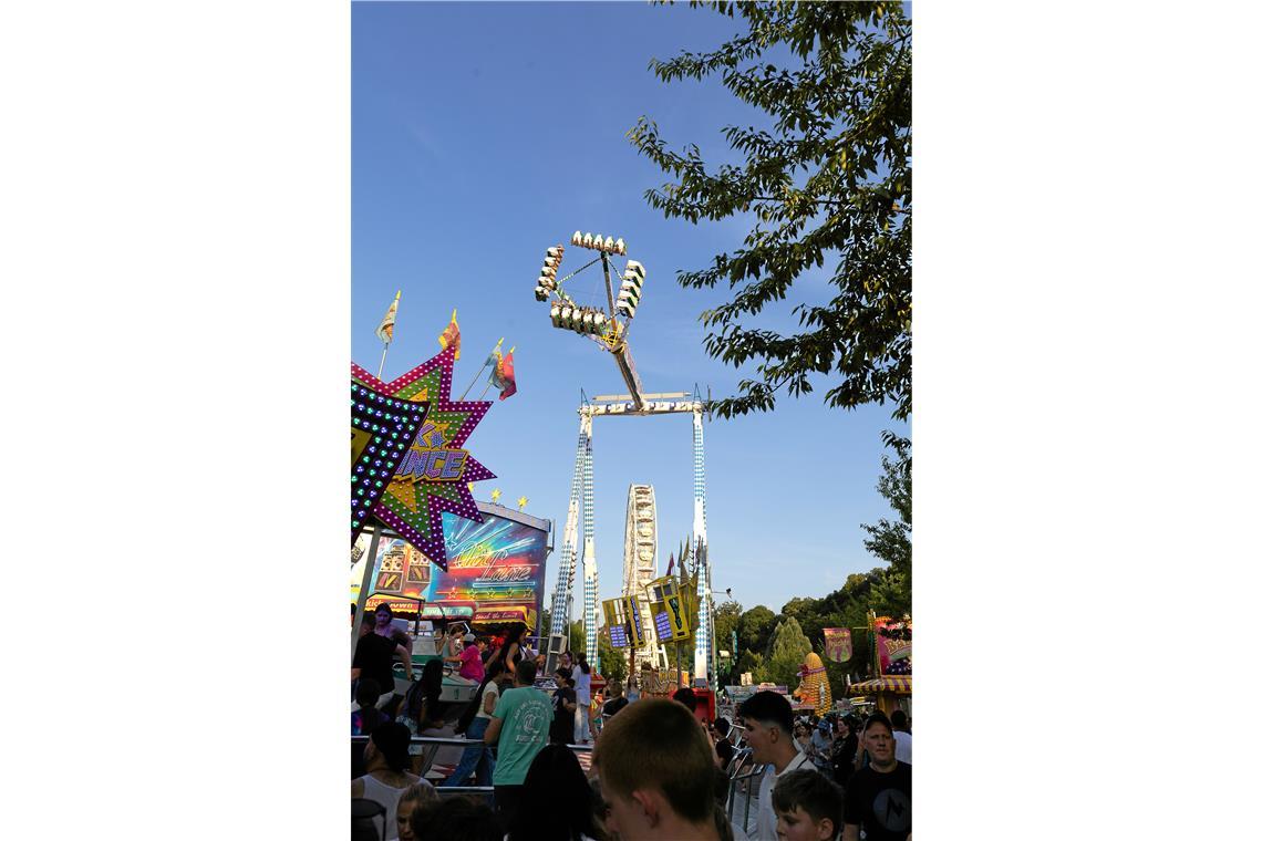 Die Riesenschaukel „XXL Höhenrausch“ stand zuletzt 2018 auf der Bleichwiese. Foto: Alexander Becher