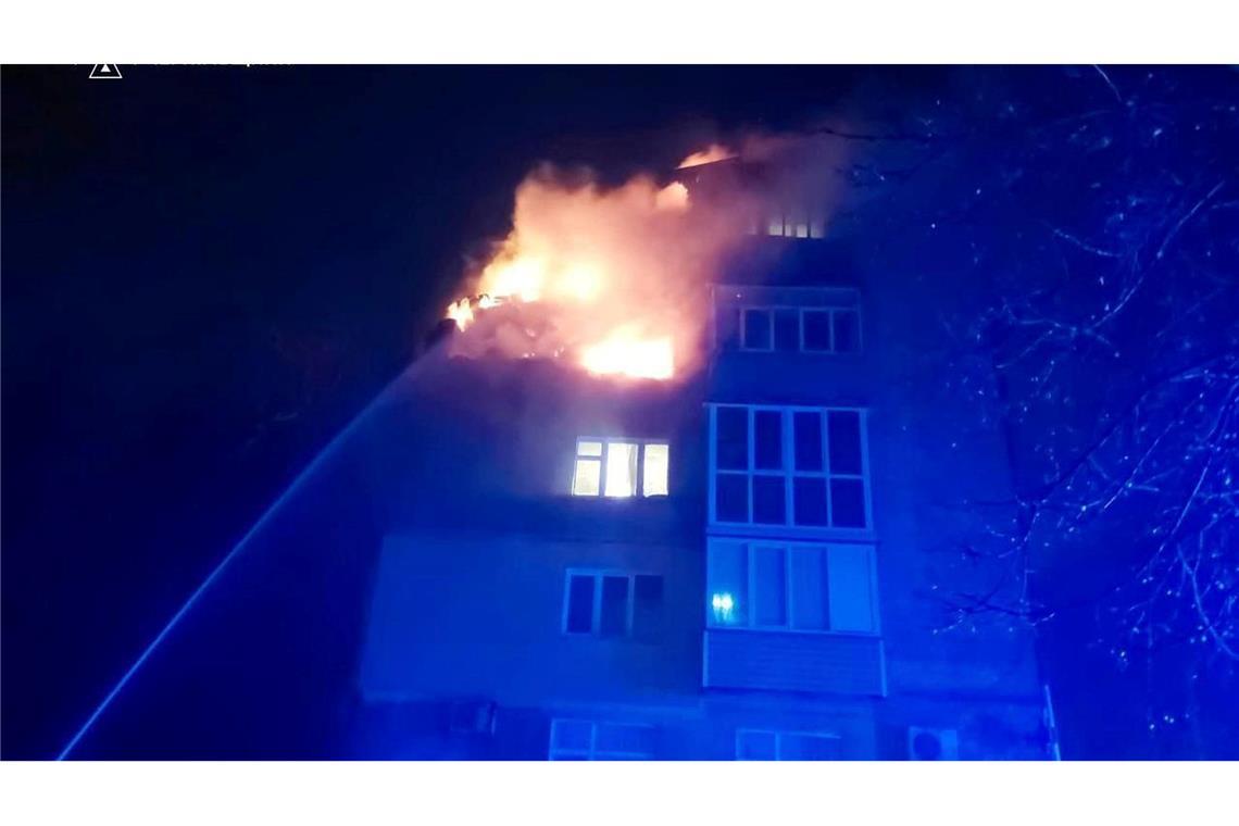 Vor Treffen mit Trump: Selenskyj erhält neue Rüstungszusagen Die russischen Luftangriffe auf die Ukraine gingen auch in der Nacht weiter. (Archivfoto)