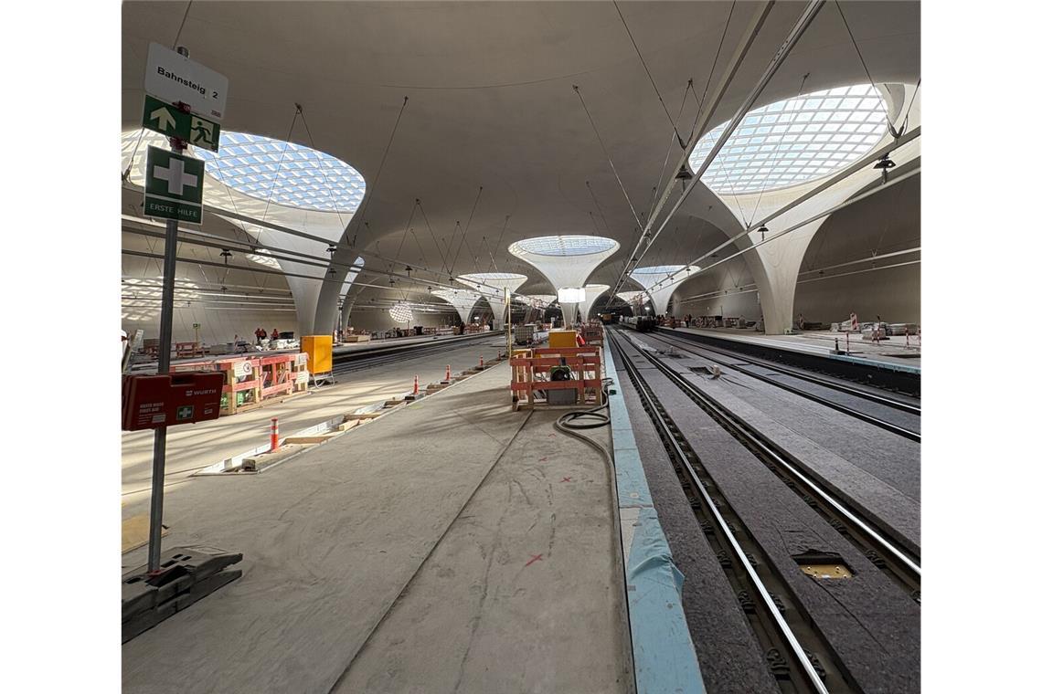 Die S21-Baustelle begleitet die Stuttgarter noch länger als gedacht.