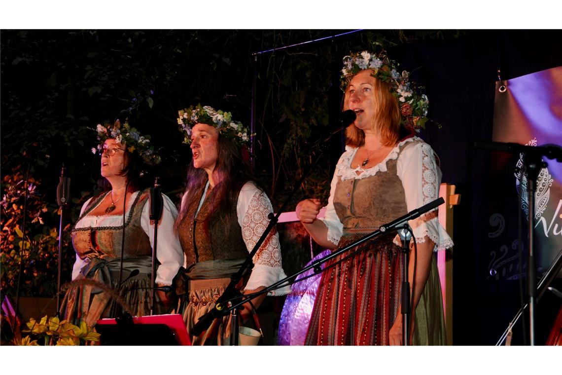 Die Sängerin und Jodellehrerin Sonja Morgenegg (rechts) aus dem Kanton Thurgau bezeichnet sich als "Wildjodlerin".