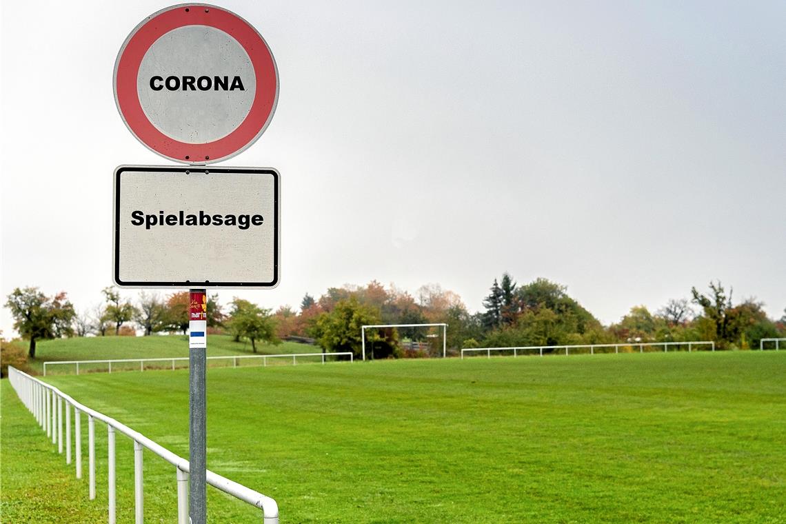 Verständnis, Zähneknirschen und Aufatmen Die Saison von der Verbandsliga abwärts der Amateurfußballer in Württemberg ist abgebrochen und annulliert. Foto: Eibner
