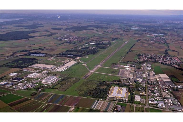 Die Schadstoffe reichen vom Flugplatz bis in den Ort Meißenheim. (Archivbild)