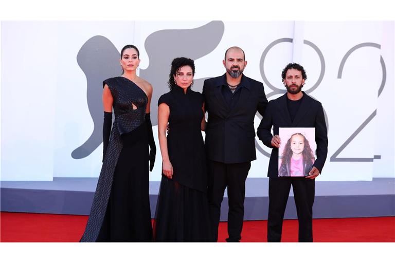 Die Schauspieler aus "The Voice of Hind Rajab".