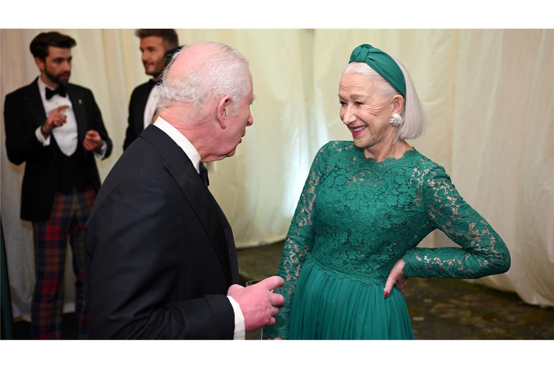 Charles diniert mit Beckhams, Mirren und Versace