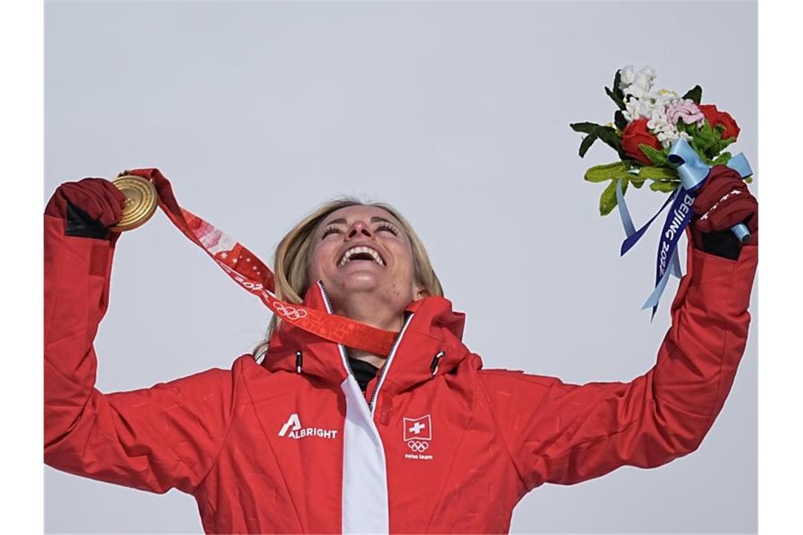 Das war die Olympia-Nacht Die Schweizerin Lara Gut-Behrami war im Super-G eine Klasse für sich. Foto: Michael Kappeler/dpa