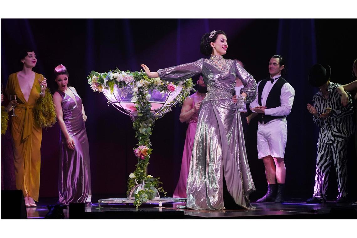 Sinnlich und betörend – Die neue Burlesque-Show in Stuttgart Die Show feiert am Freitagabend, 14. März, Premiere.