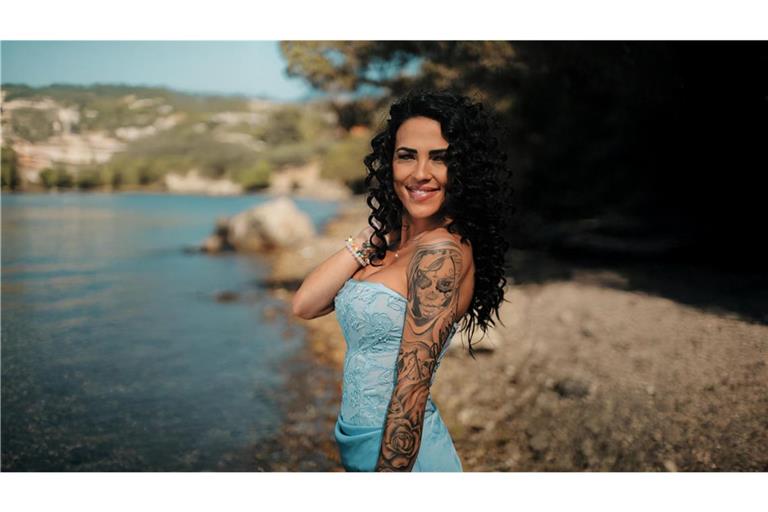 Die Single-Lady der 4. Staffel: Elena Miras.