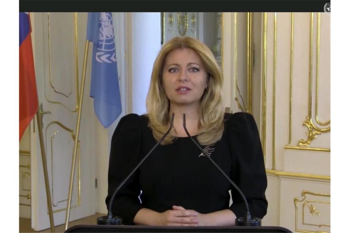 Debatte um Geschlechtergerechtigkeit bei UN-Vollversammlung Die slowakische Präsidentin Zuzana Caputova hielt nach 50 Männern als erste Frau eine Rede bei der UN-Vollversammlung. Foto: Uncredited/UNTV/AP/dpa