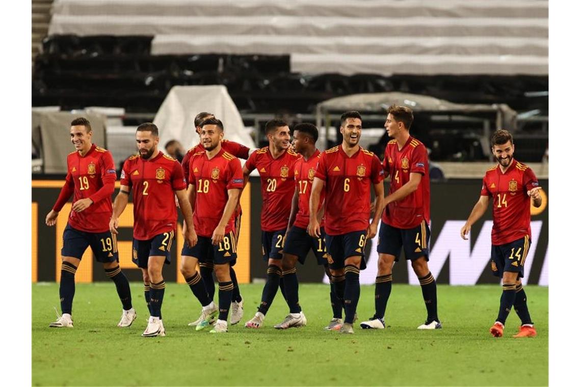 Die spanischen Nationalspieler sollen wohl noch vor der EM geimpft werden. Foto: Christian Charisius/dpa