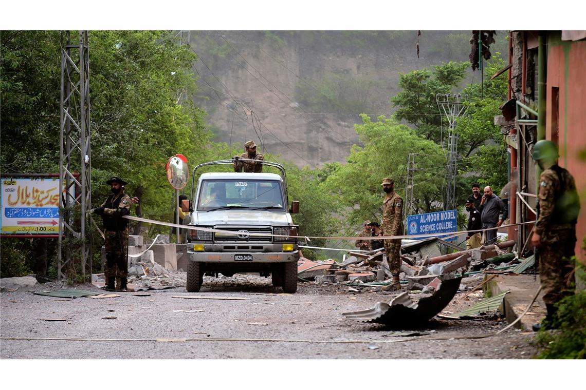 Indien meldet neue Angriffe - Pakistan weist Vorwürfe zurück Die Spannungen zwischen Indien und Pakistan halten an.