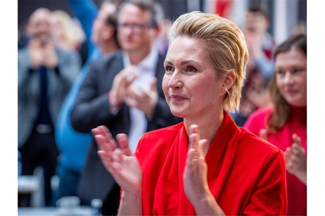 Die SPD-Landesvorsitzende und Ministerpräsidentin von Mecklenburg-Vorpommer Manuele Schwesig. Foto: Jens Büttner/dpa