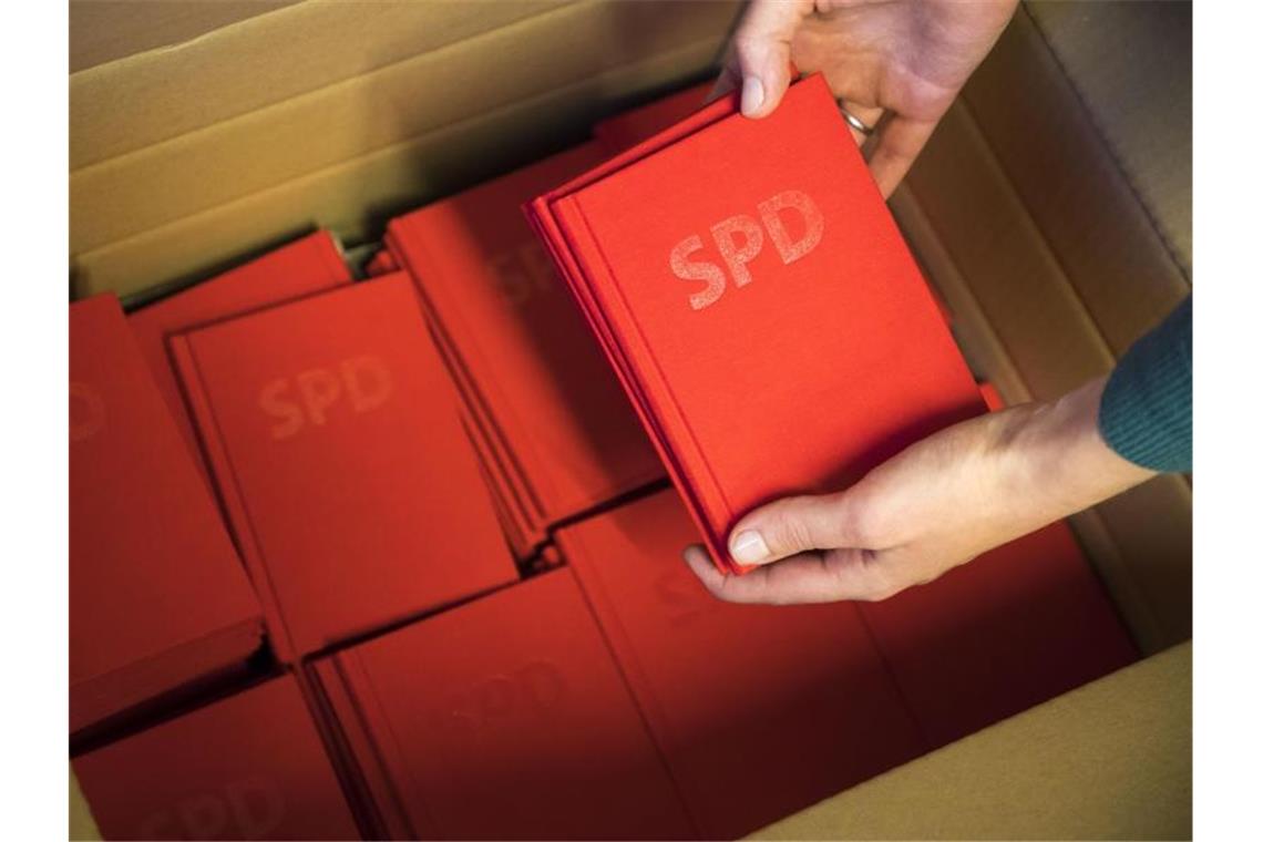 CDU und SPD verlieren Mitglieder - Grüne legen deutlich zu Die SPD hat im vergangenen Jahr fast 20.000 Mitglieder verloren. Foto: Michael Kappeler/dpa