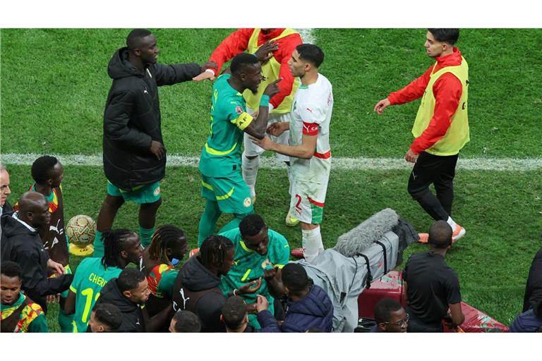 Die Spieler beider Teams gerieten im Finale des Afrika Cups mächtig aneinander. (Archivbild)