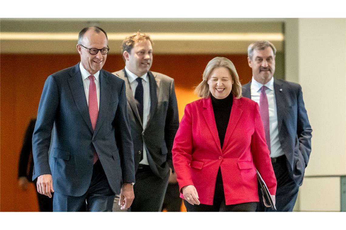 Die Spitzen der Koalition haben bis in die Nacht in der Berliner Villa Borsig über die Energiepreiskrise und anstehende Reformprojekte beraten.