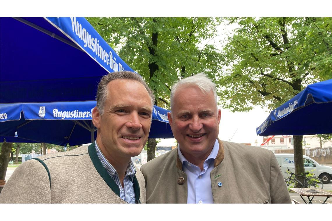 Wiesn-Fieber mit Wackelkontakt - "Vorfreude steigt" Die Sprecher der Wiesnwirte, Peter Inselkammer und Christian Schottenhamel, sehen sich für die Wiesn gerüstet.