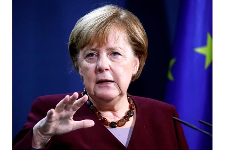 Die Staats- und Regierungschef der 20 wichtigsten Industrie- und Schwellenländer beraten über die Bekämpfung künftiger Gesundheitskrisen. Bundeskanzlerin Angela Merkel schaltet sich virtuell dazu. Foto: Hannibal Hanschke/Reuters-Pool/dpa