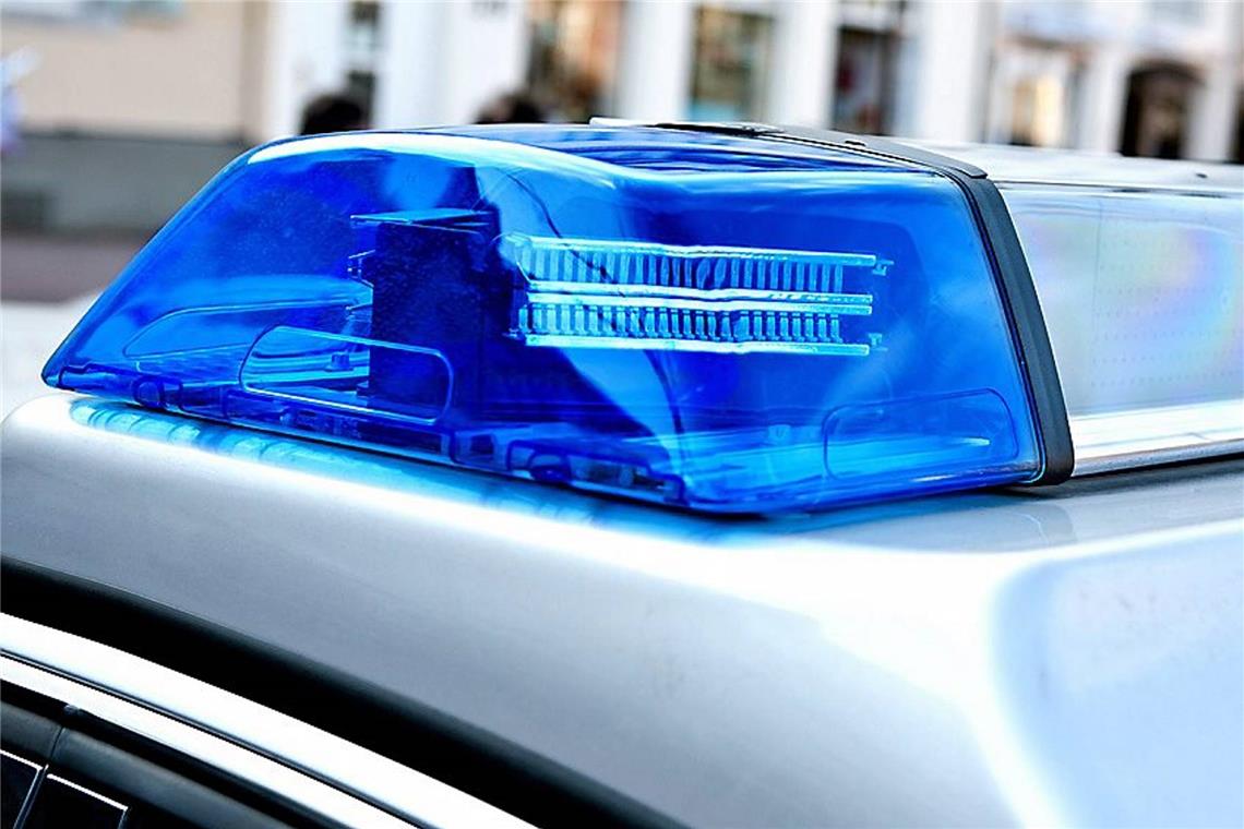 24-jährige Frau mit Messer verletzt