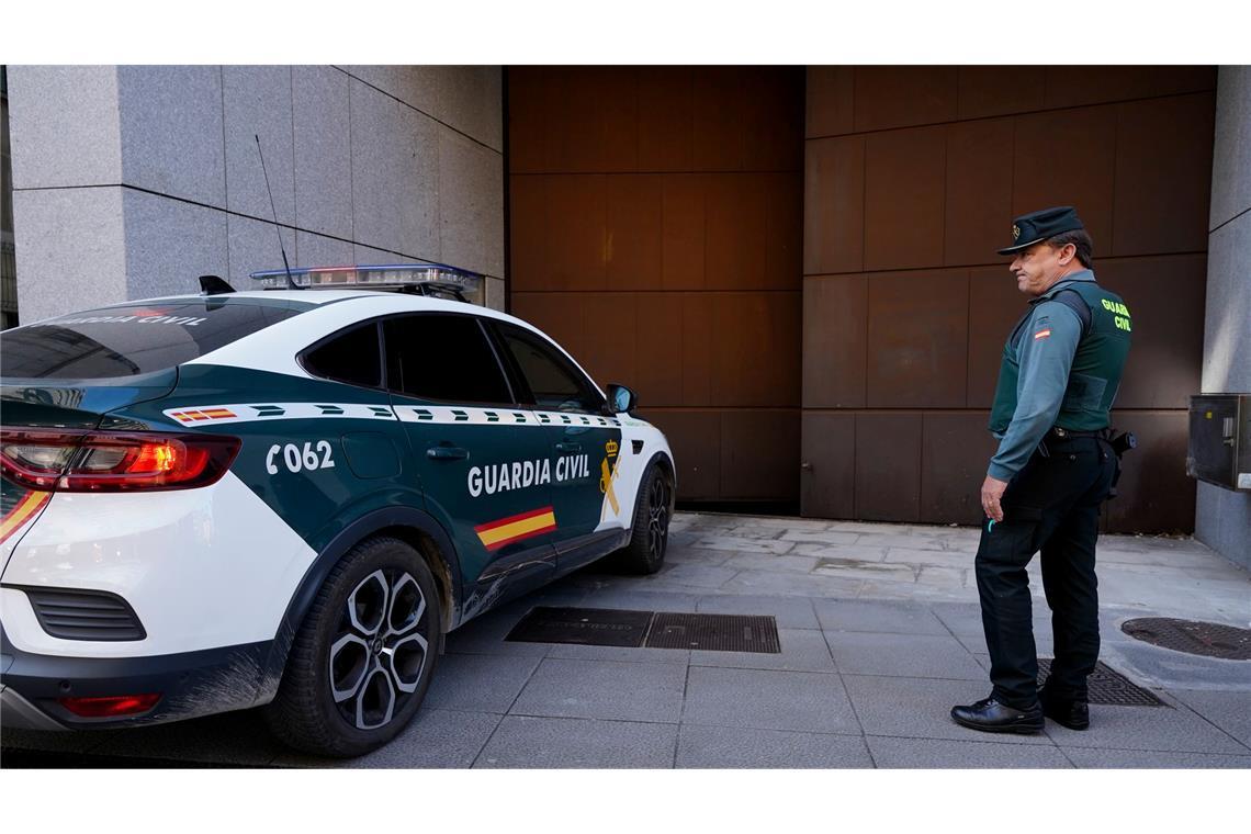 Die Staatsanwaltschaft fordert für beide eine Haftstrafe von 25 Jahren und vier Monate. (Archibvild)