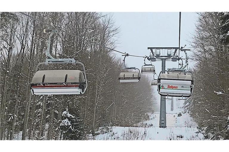Die Staatsanwaltschaft hatte dem Mitarbeiter der Herzogenhornbahn fahrlässige Körperverletzung vorgeworfen (Symbolbild).