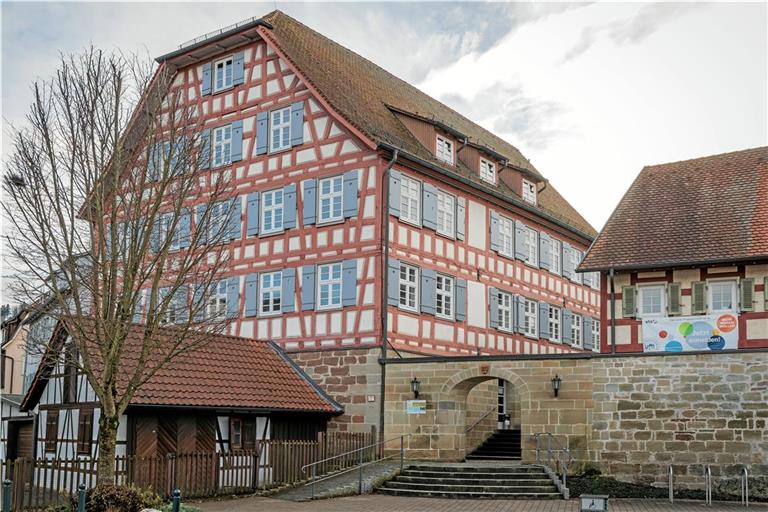 Die Stadt hat vor, die Volkshochschule finanziell stärker zu unterstützen. Foto: Stefan Bossow