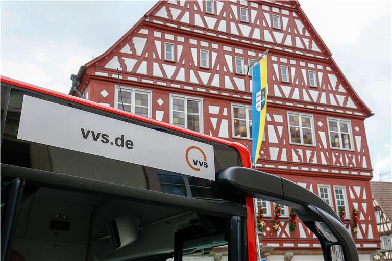 Die Stadtverwaltung will sich für bessere Busverbindungen in Backnang einsetzen. Archivfoto: A. Becher