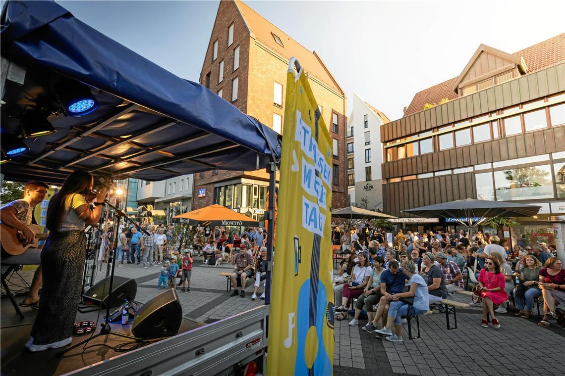 Bürgerbarometer: Backnang kämpft für attraktive Innenstadt Die Straßenmusiktage haben im vergangenen Jahr erstmals stattgefunden und sofort für eine beeindruckende Belebung der Innenstadt gesorgt. (Archivfoto)