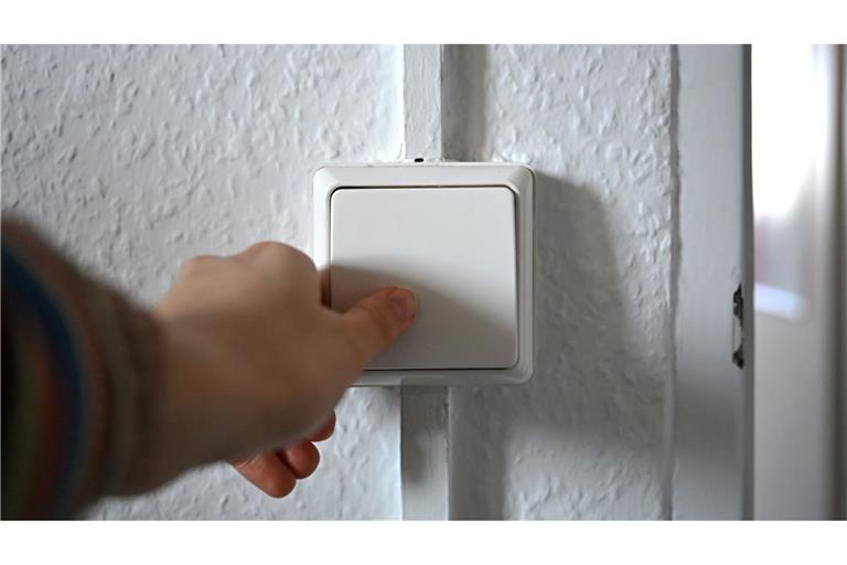 Die Stromrechnung von Haushalten soll niedriger werden. (Symbolbild)